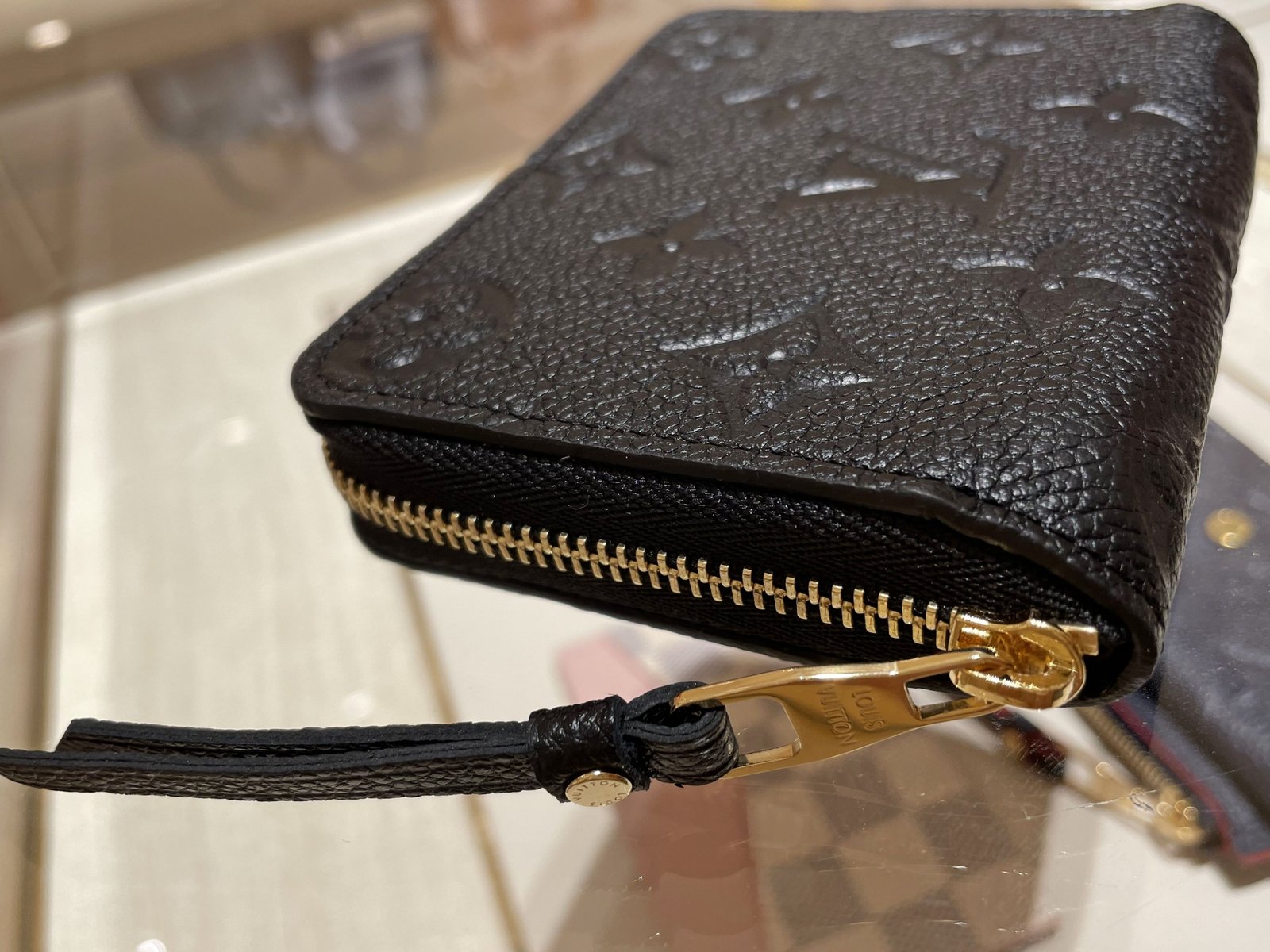 ルイヴィトン☆ジッピー・コイン パース ☆ブラック・関税込み (Louis