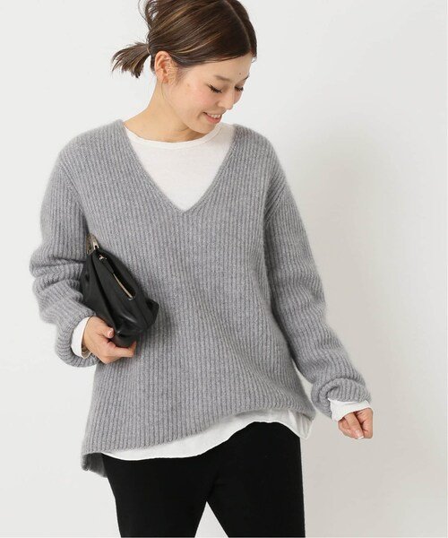 Deuxieme Classe（ドゥーズィエムクラス）の「COZY Vネックニット