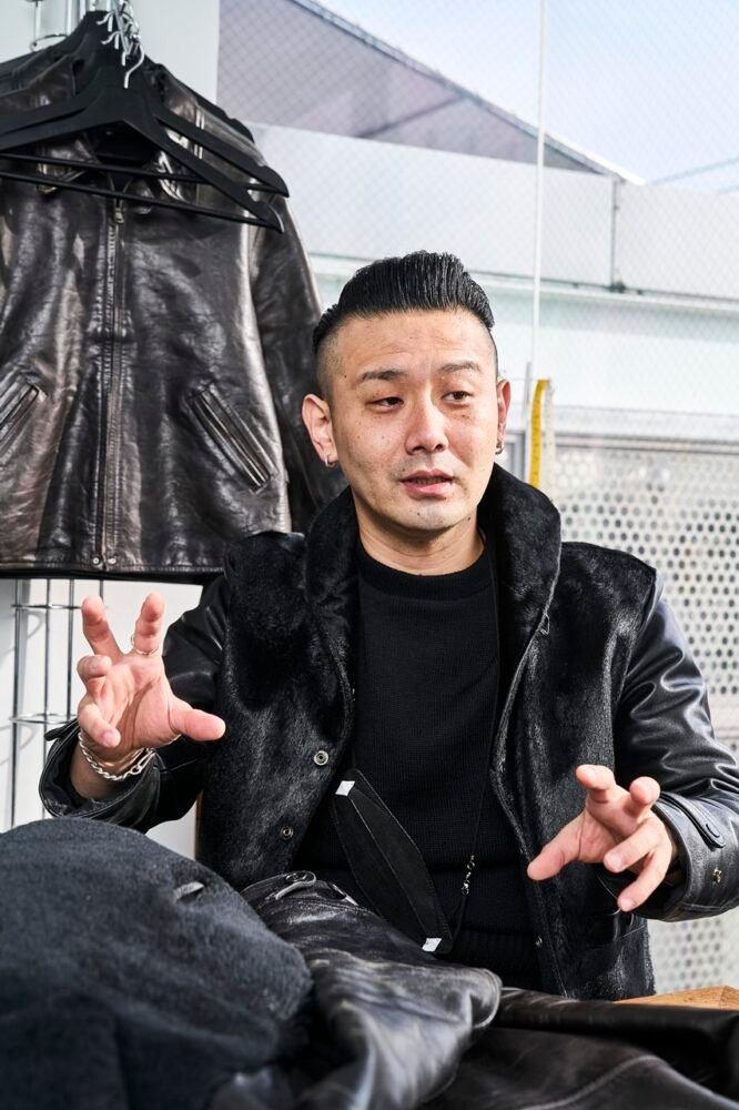 ATTRACTIONS」代表・西崎智成さんに学ぶ！ 革の仕上げの違いで変わる革