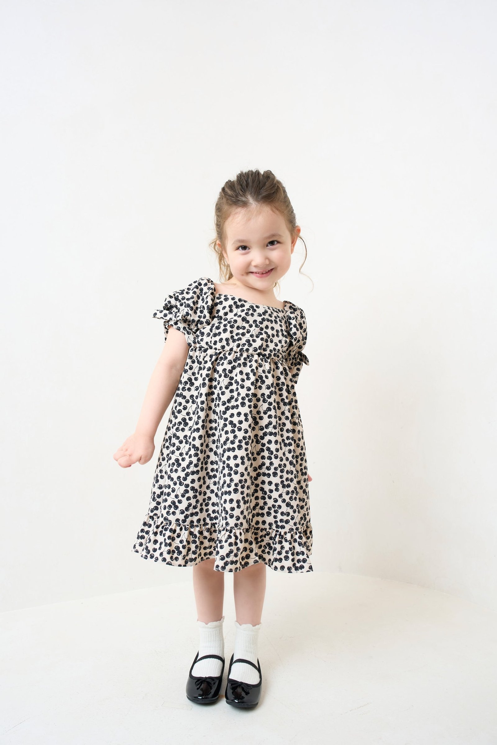 Kids】Baby Cherry Pattern One-Piece