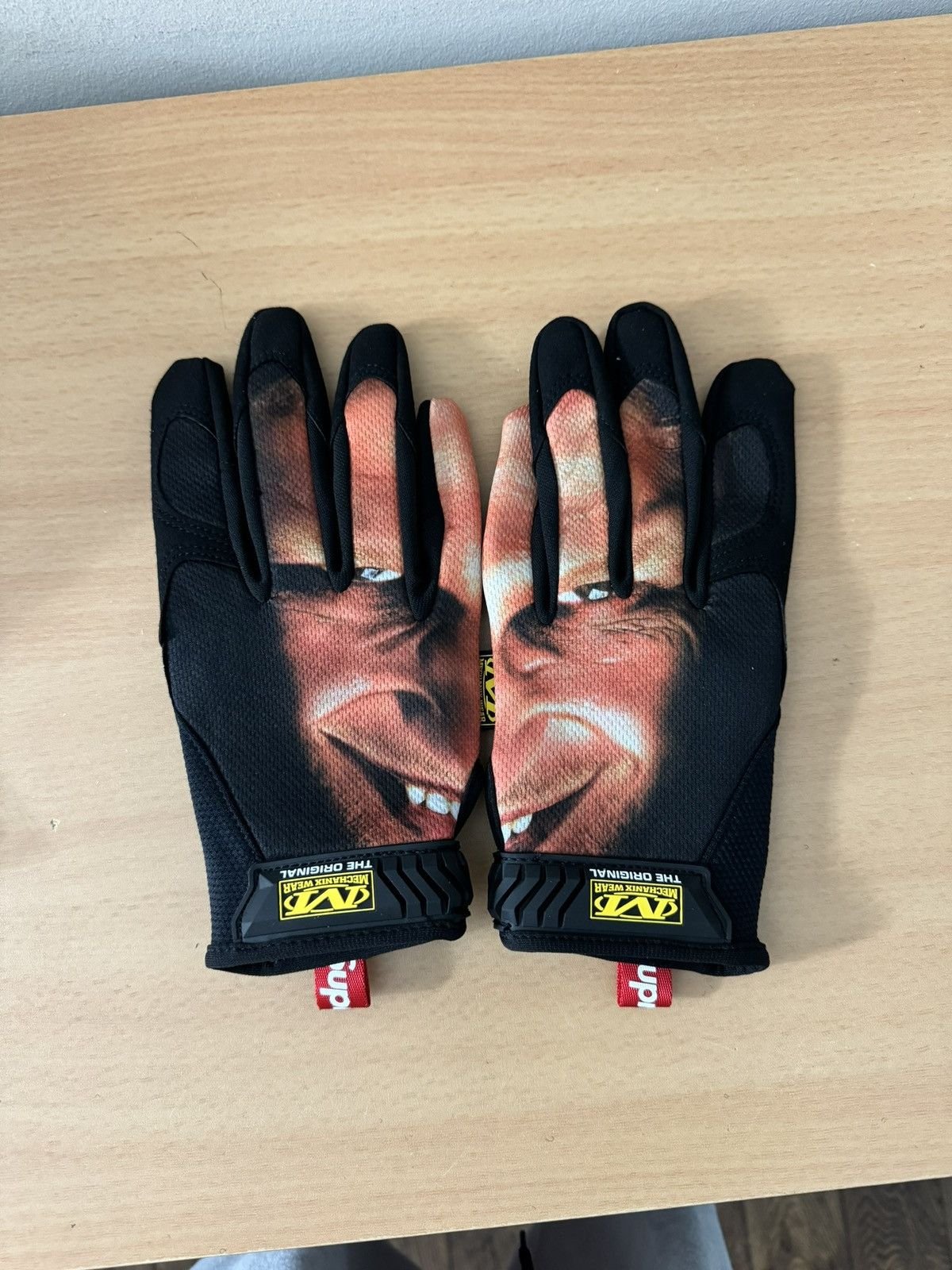 Supreme Supreme Aphex Twin Mechanix Gloves Black (XL) | Grailed