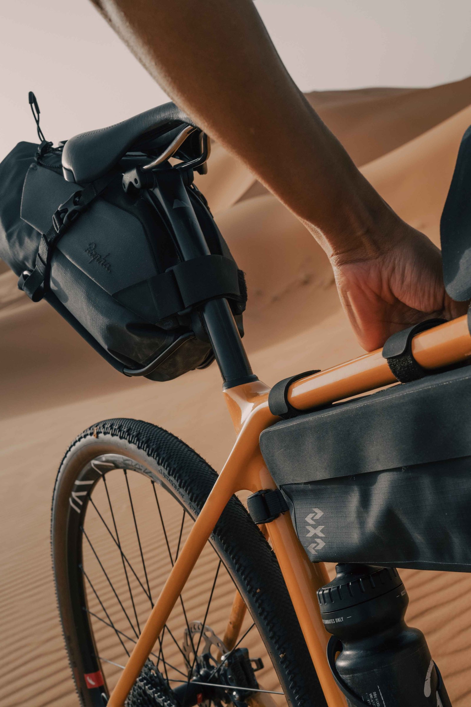 Explore Frame Pack 2.5L - Small | Rapha