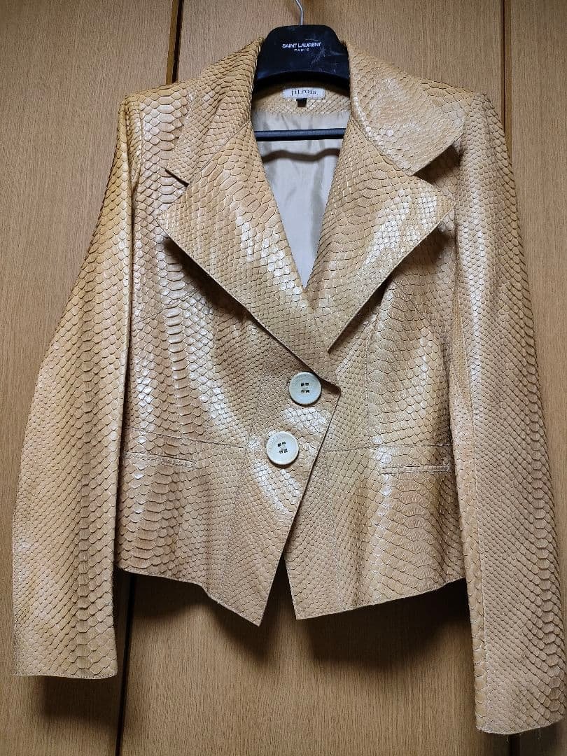 希少ジトロアJitroisパイソンレザージャケット ブルゾン フライトジャケット ヴィーガンレザー[品番：OE000008274