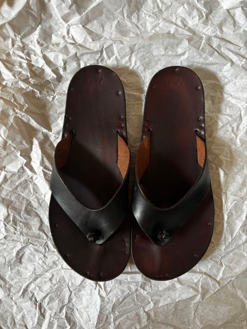 ユッタニューマン　レザーサンダル ユッタニューマン アリス JUTTA NEUMANN ALICE レザーサンダル トング