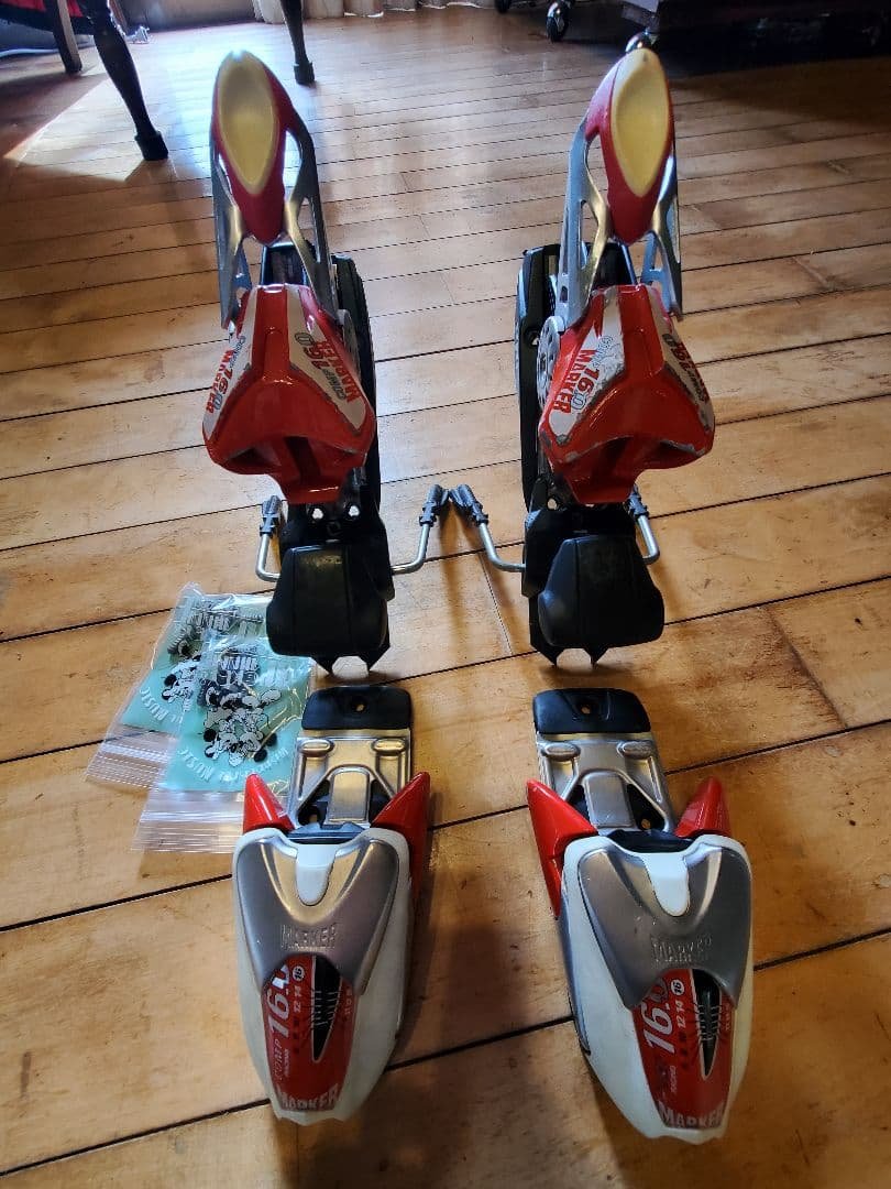 送料無料マーカー　コンプ16 スキー　ビンディング　選手　SAJ デモ　レーサー マーカー コンプ16 スキー ビンディング 選手 SAJ デモ レーサー