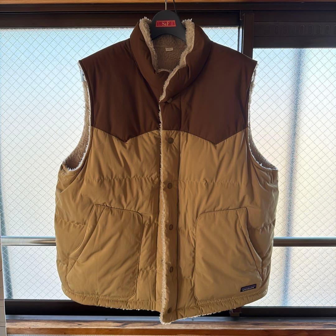 patagonia ダウンベスト ベージュ/ブラウン リバーシブル パタゴニア