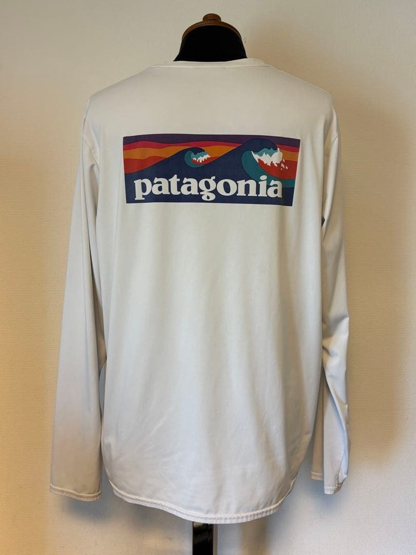 Patagonia/波タグ/ラッシュガード/ロンT/ナイロン/長袖/ホワイト/L Patagonia/波タグ/ラッシュガード/ロンT/ナイロン/長袖/ホワイト/L