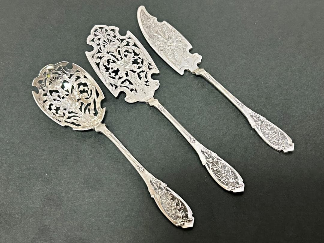 rumi　ピュイフォルカ サービング セット ミネルヴァ カトラリー wb-pg-dinner.jpg